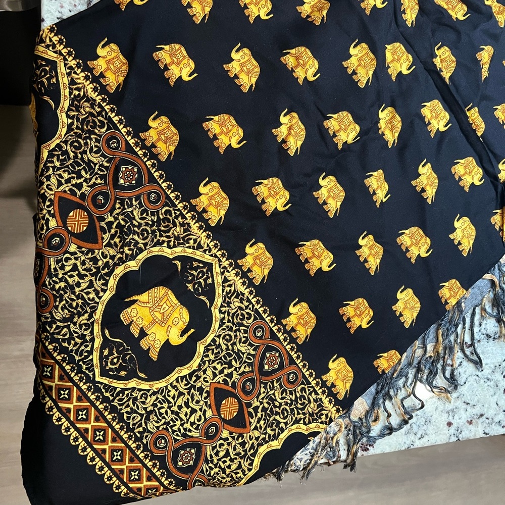Elephant pashmina